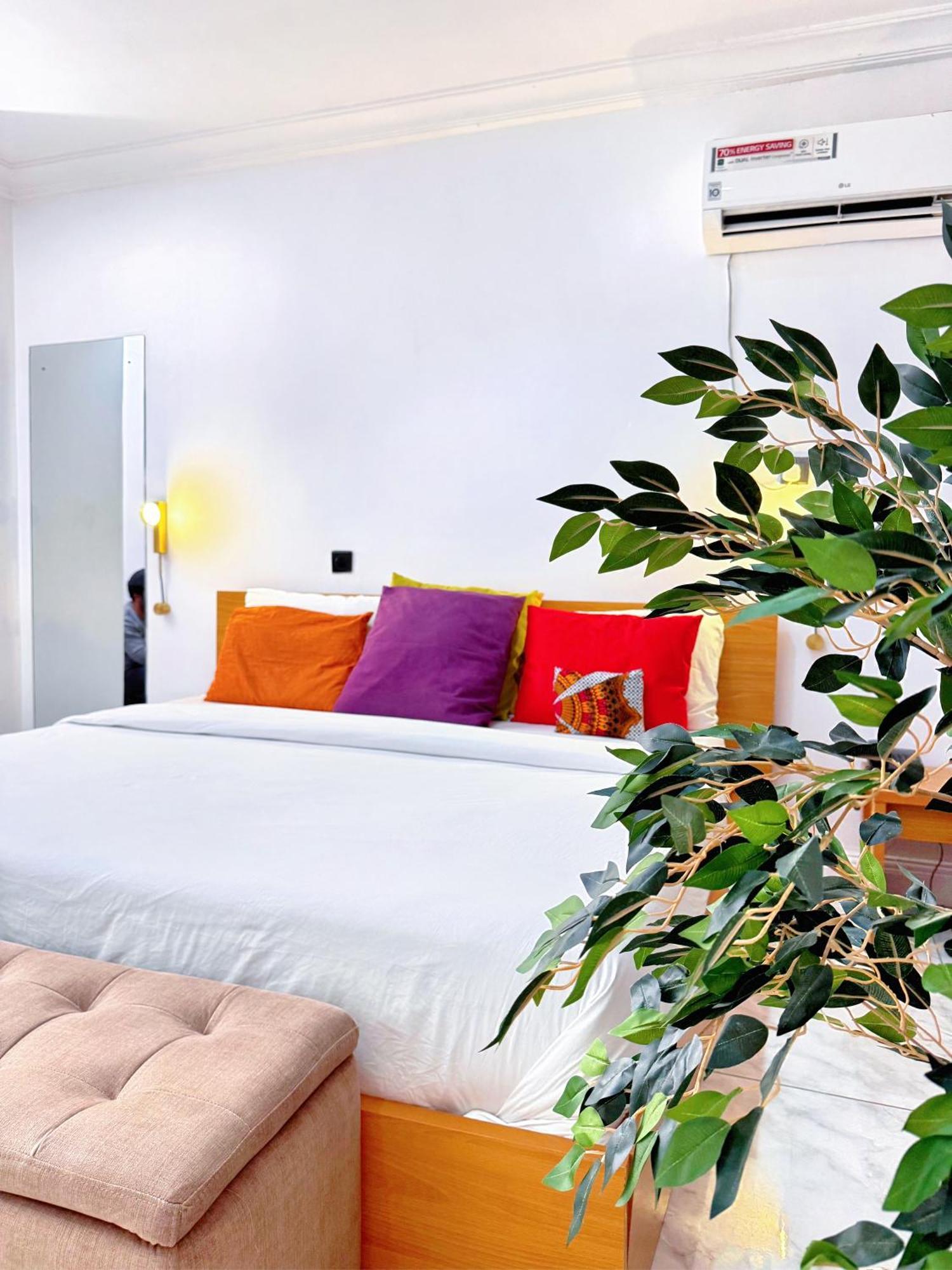 His Dulce Apartments Lagos Eksteriør bilde
